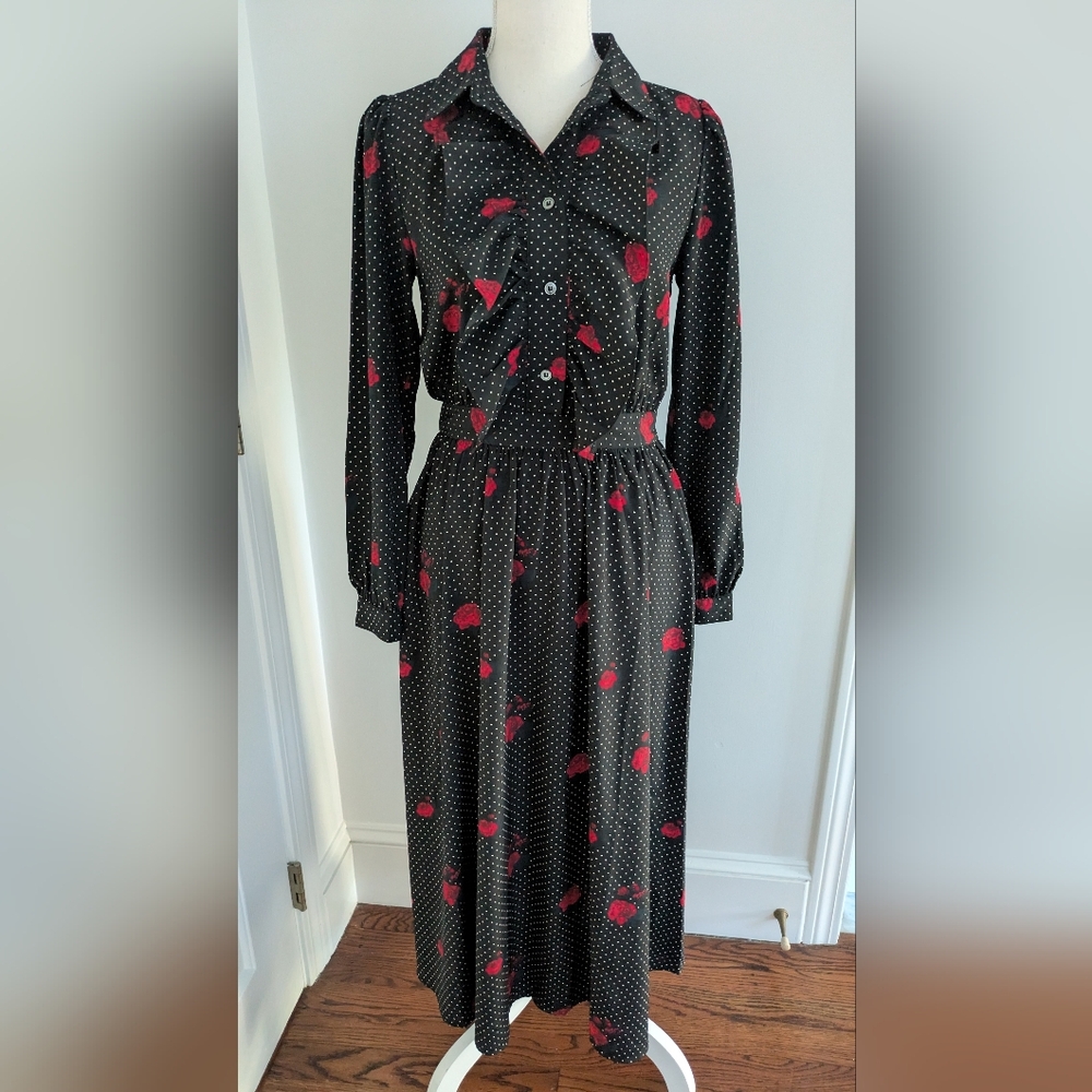 Frnch Paris Maxi Dress Black with white dots and red roses, Sz XS